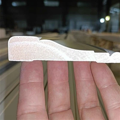 Vỏ Cửa Gỗ Sơn Sơn Cao Cấp Màu Trắng